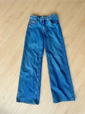 H&M High-Rise Wide-Leg Jeans